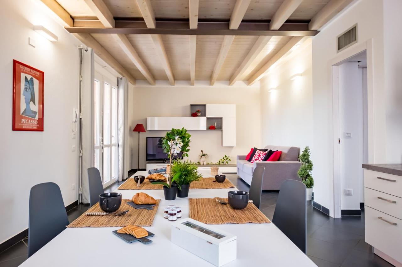 Apartamento Residenza Gelsomino Desenzano del Garda Exterior foto